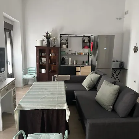 Casa Tradicional En La Calle Pureza, Triana Apartment Seville